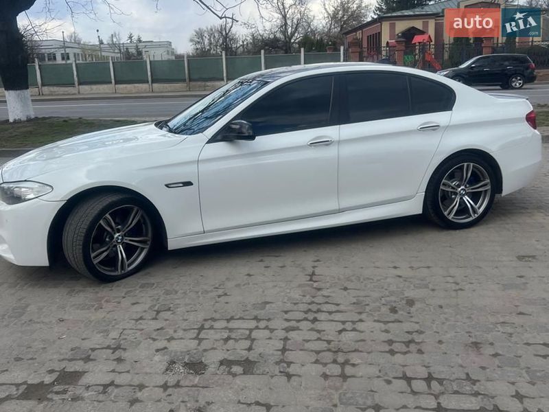 BMW 5 Series 2012