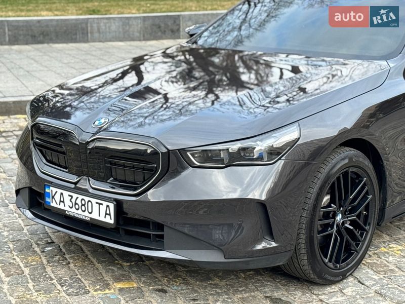 Седан BMW 5 Series 2024 в Харкові
