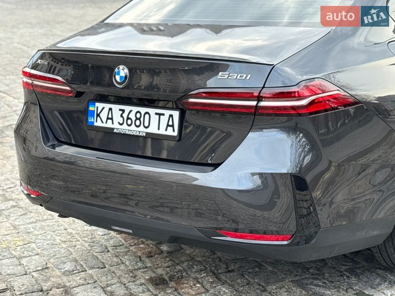 Седан BMW 5 Series 2024 в Харкові