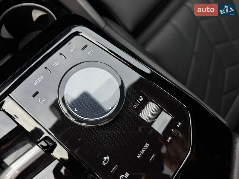 Седан BMW 5 Series 2024 в Харкові