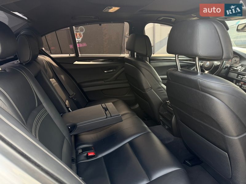 Седан BMW 5 Series 2015 в Житомире