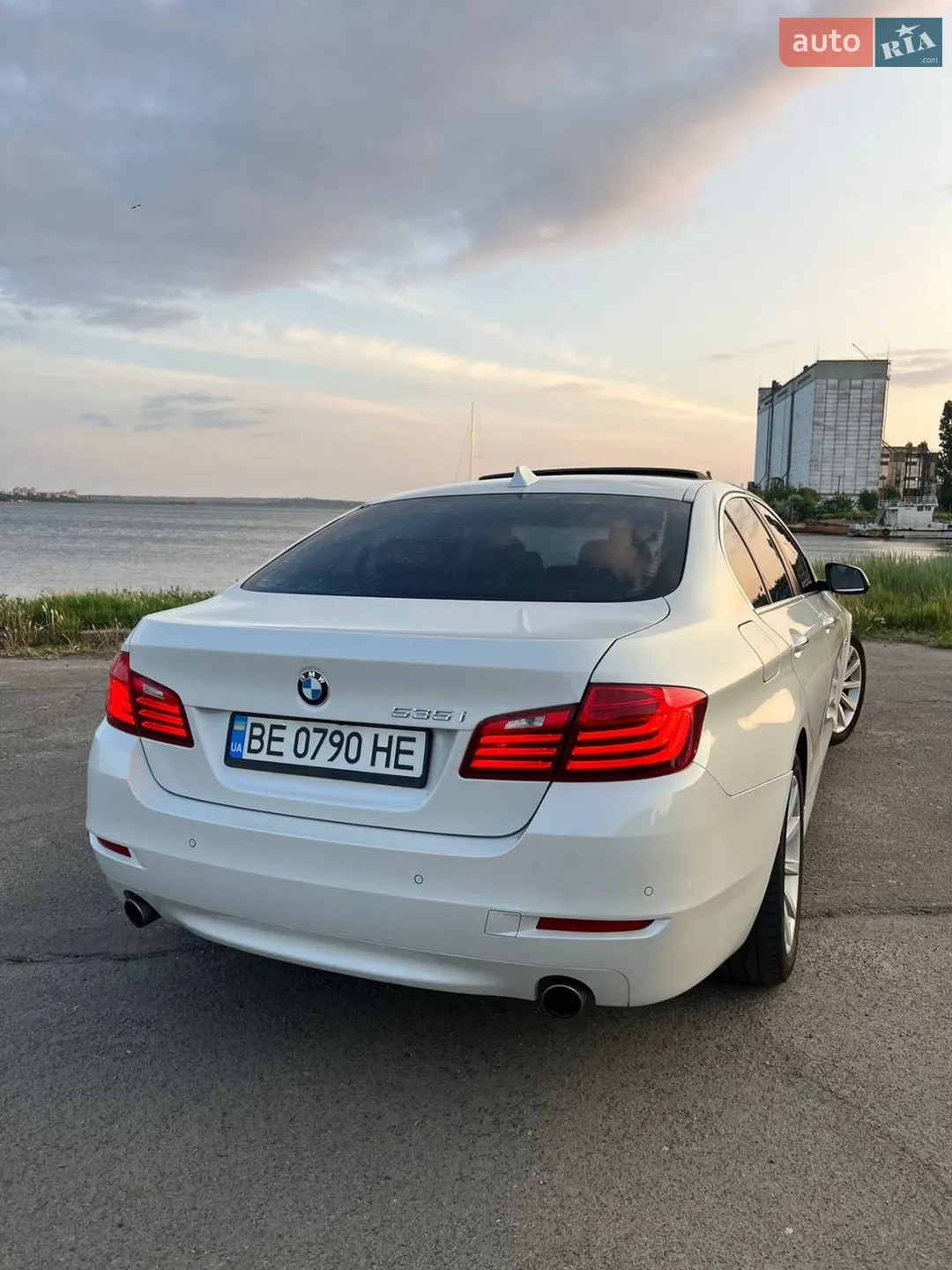 2014 BMW 5er - мініатюра 4