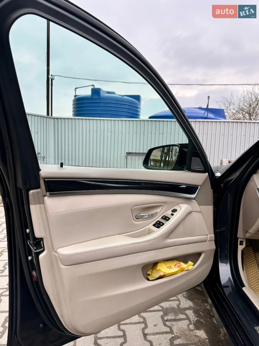 2010 BMW 5er - мініатюра 10