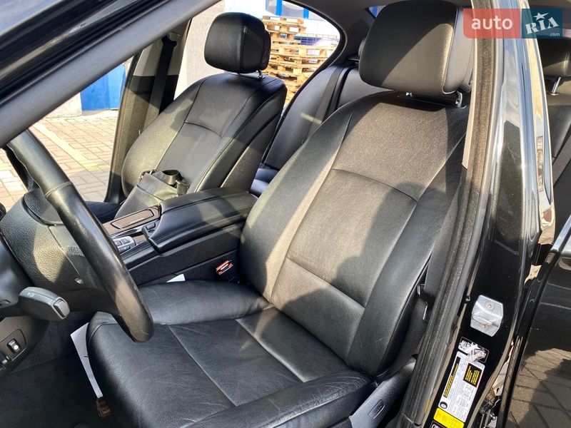 Седан BMW 5 Series 2013 в Хмельницком фото 58 Седан BMW 5 Series 2013 в Хмельницком