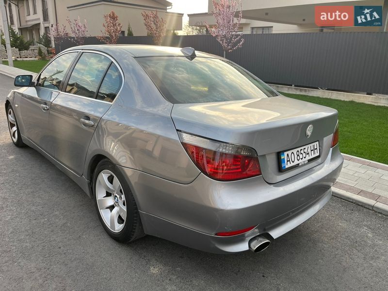 Седан BMW 5 Series 2004 в Ужгороде