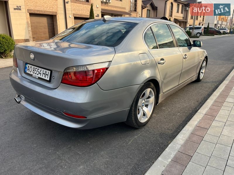 Седан BMW 5 Series 2004 в Ужгороде
