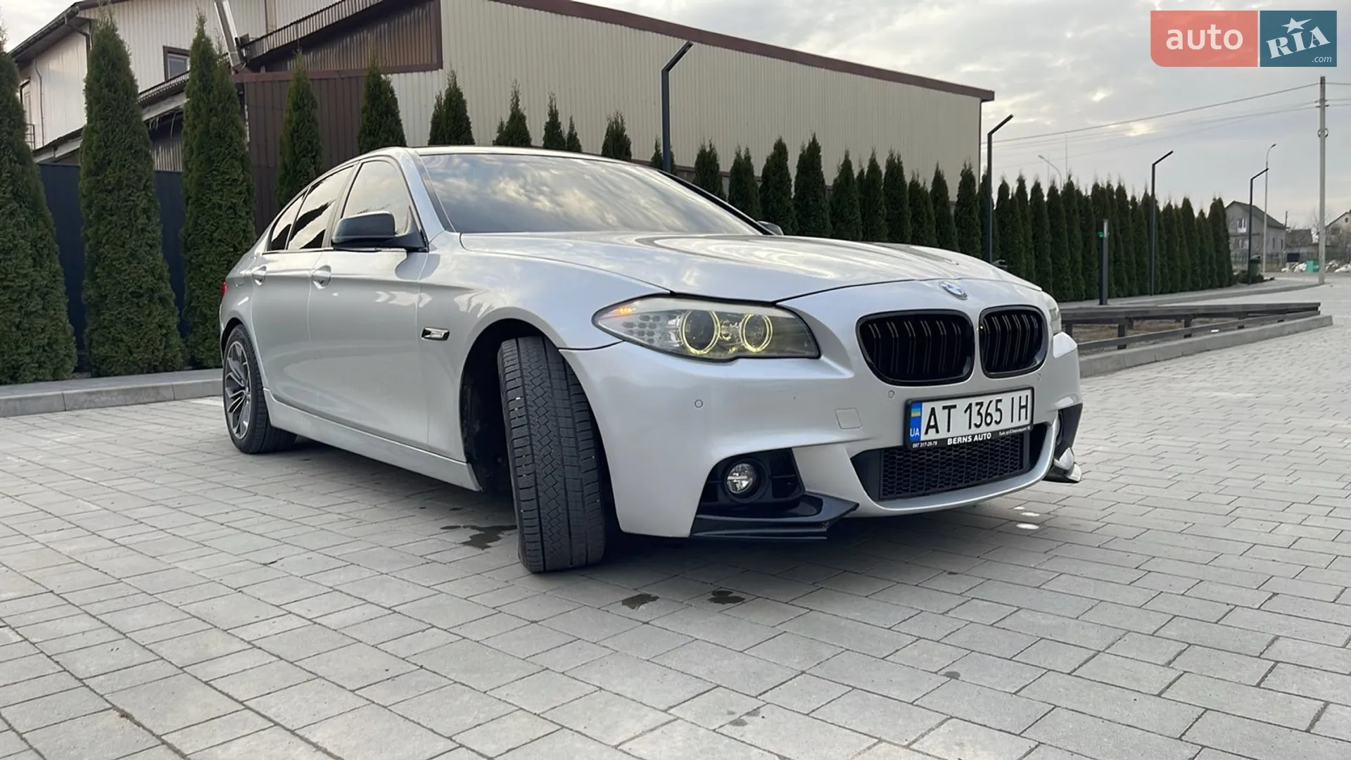 2011 BMW 5er - мініатюра 3