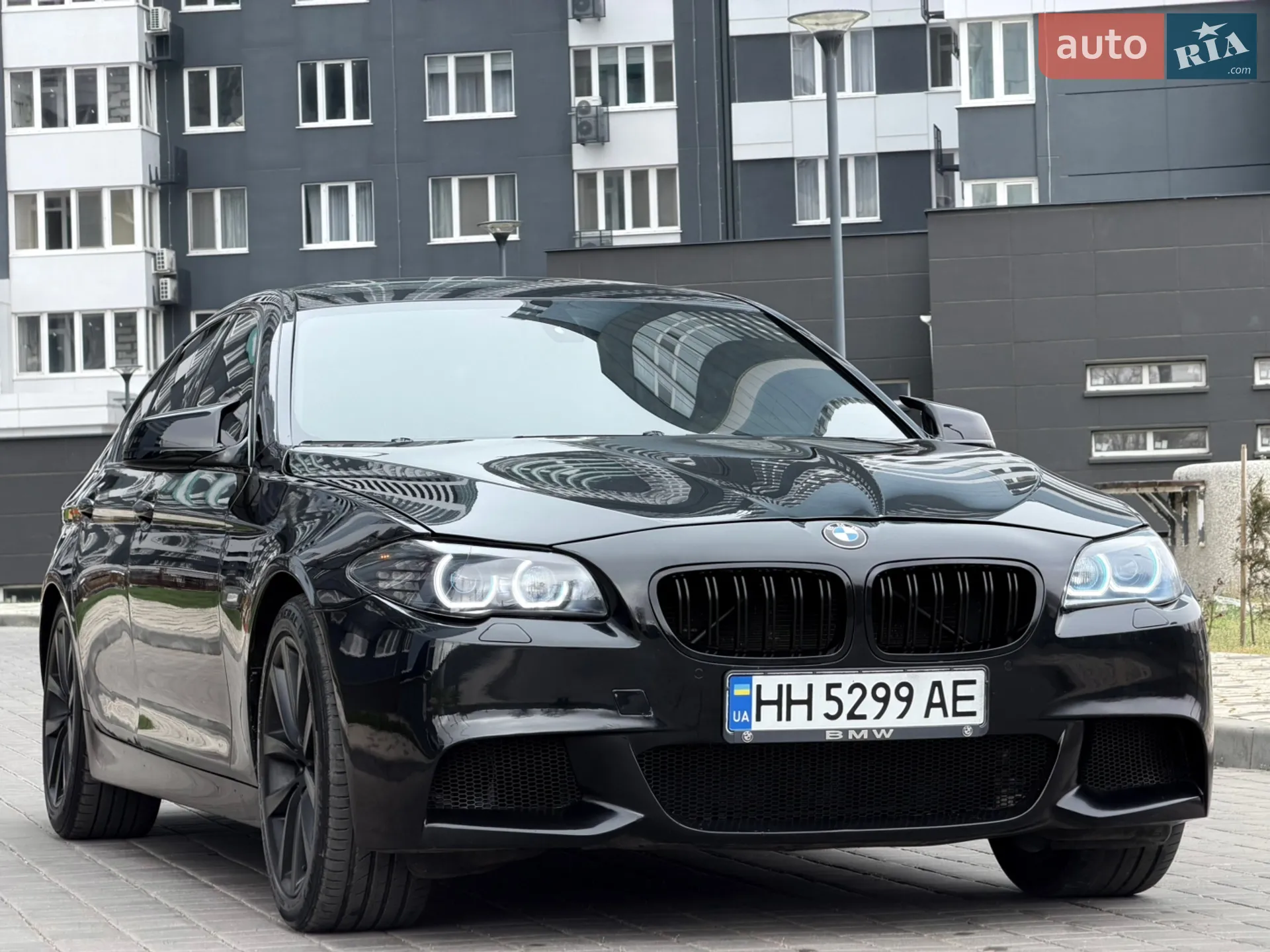 2010 BMW 5er - мініатюра 2