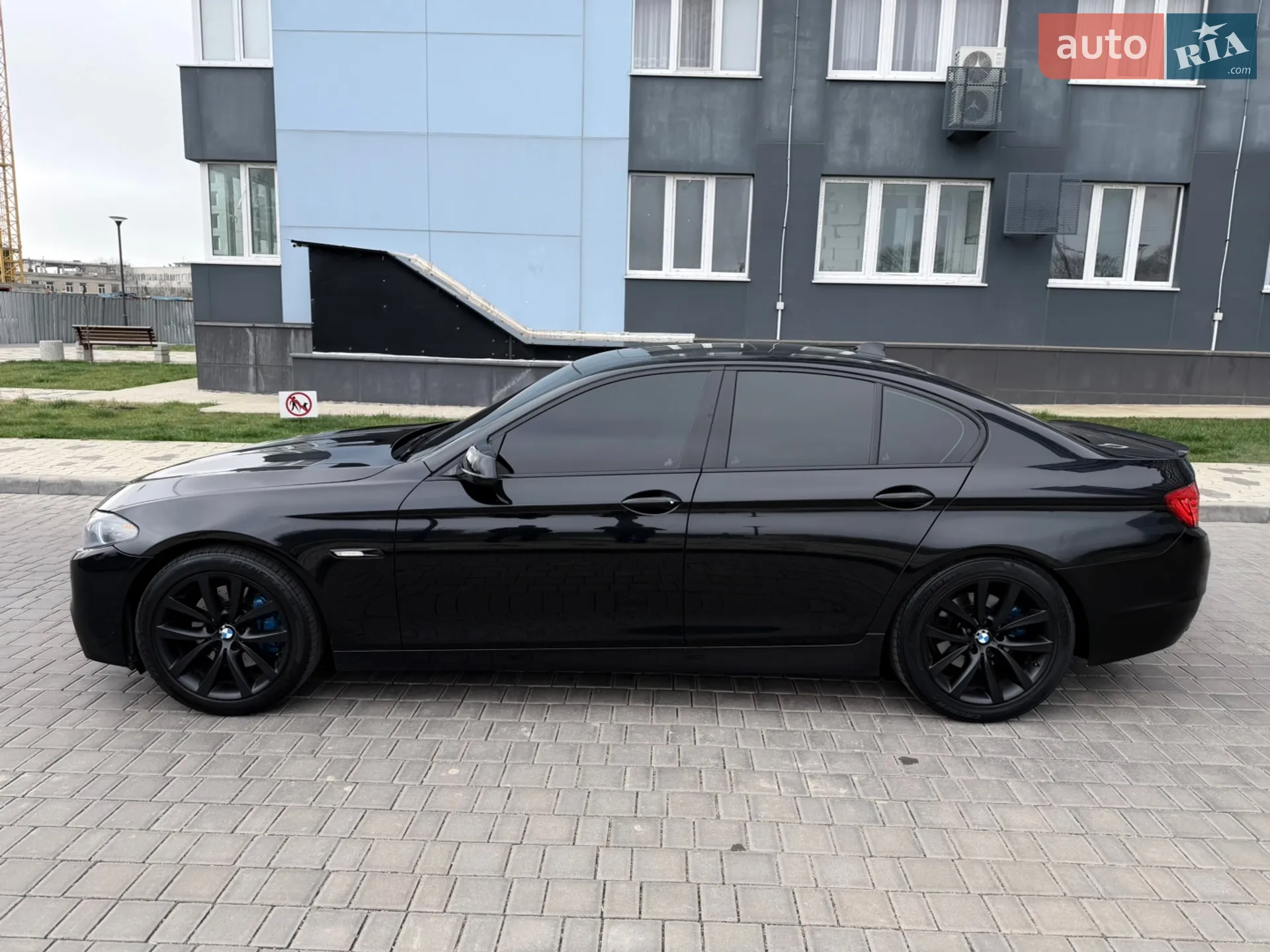 2010 BMW 5er - мініатюра 4