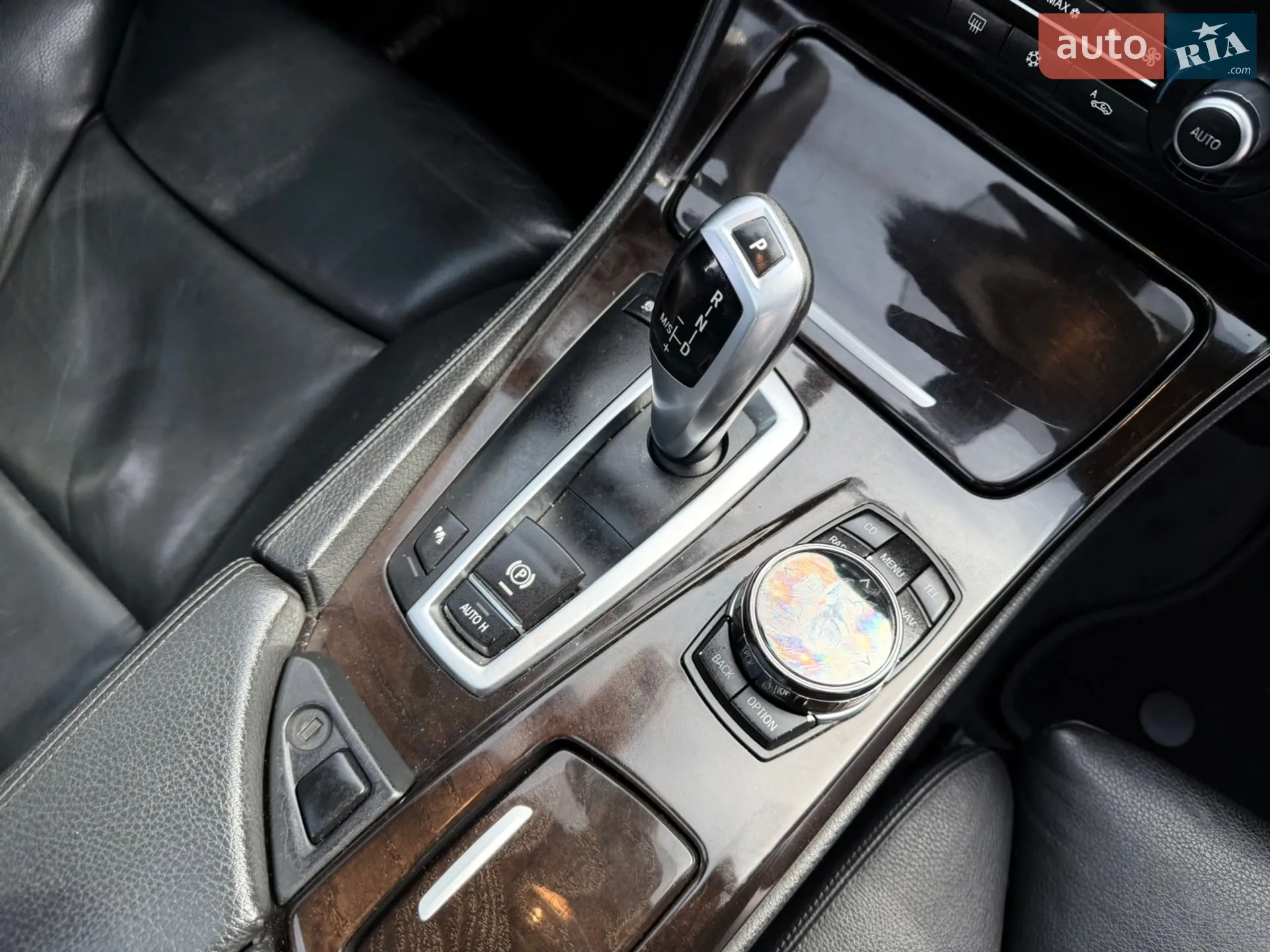 2010 BMW 5er - мініатюра 17