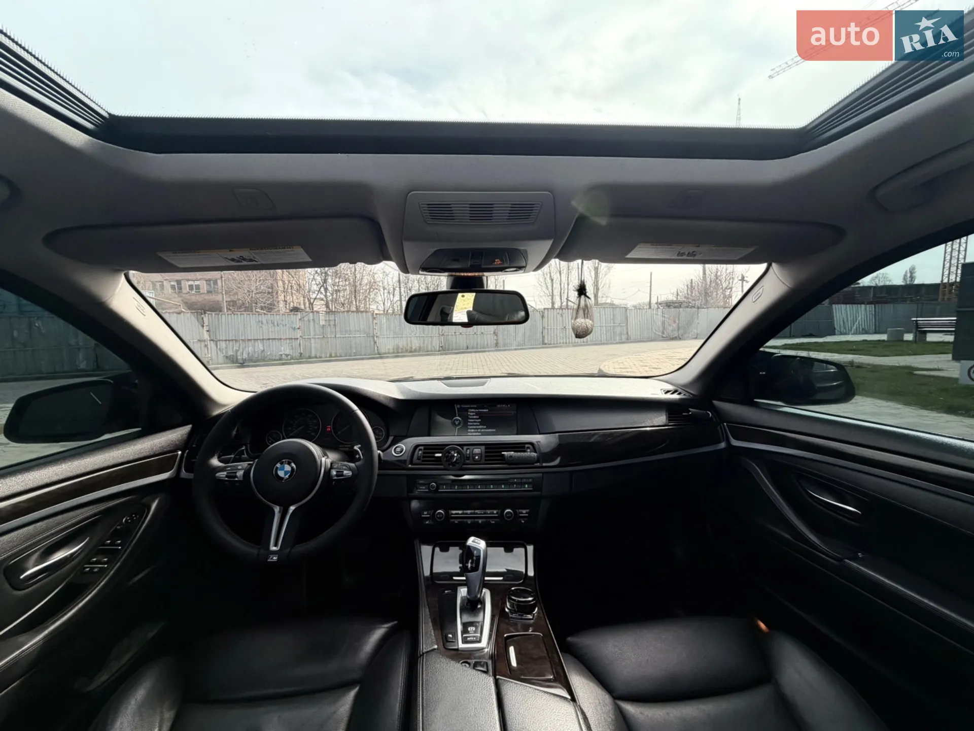 2010 BMW 5er - мініатюра 19