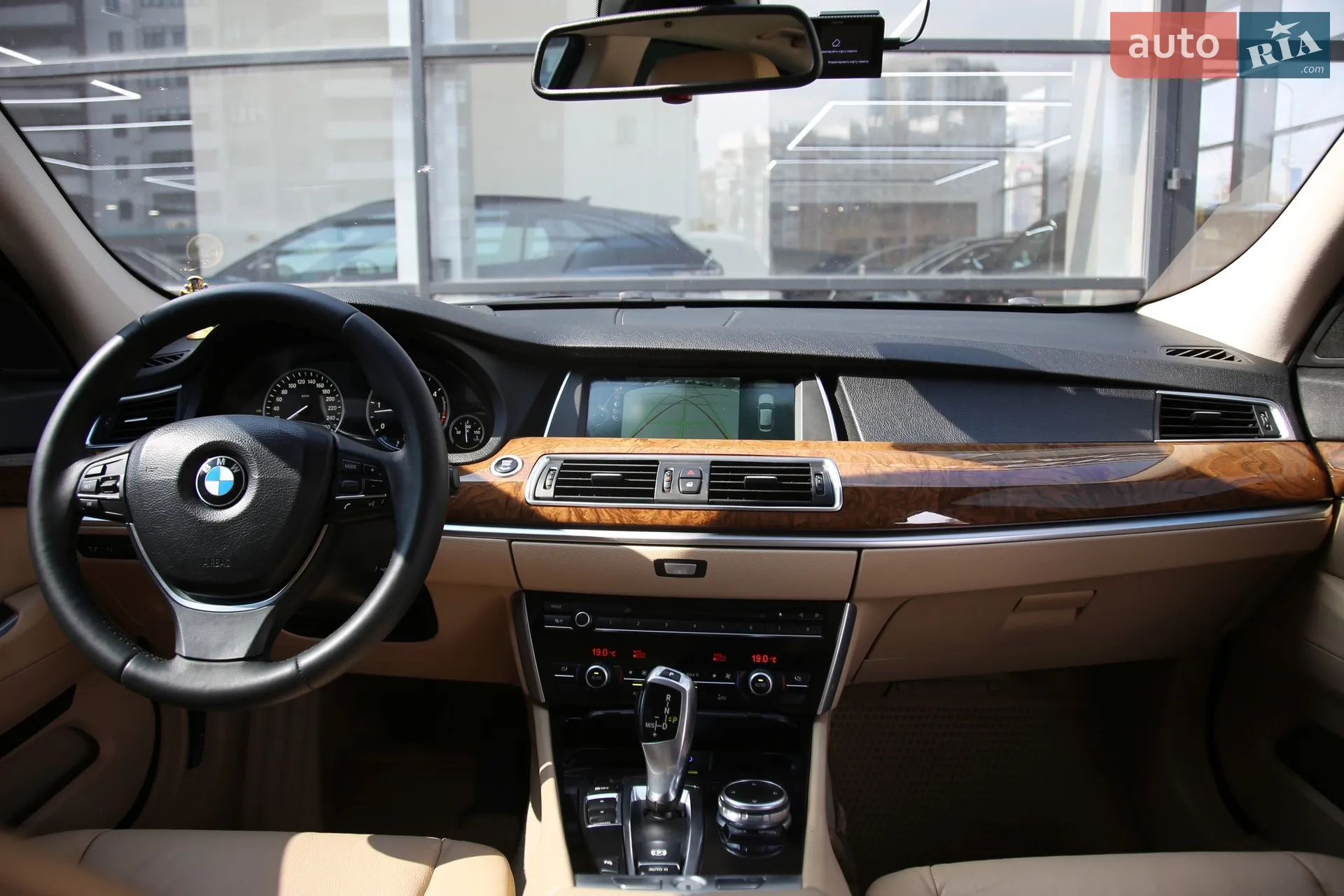 2010 BMW 5er - мініатюра 12