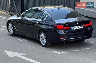 Седан BMW 5 Series 2017 в Киеве