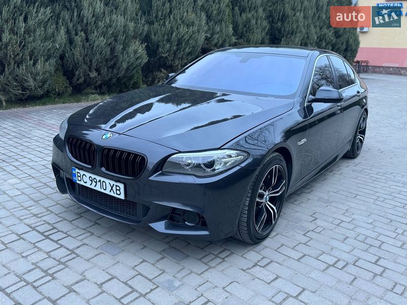 Седан BMW 5 Series 2013 в Самборі