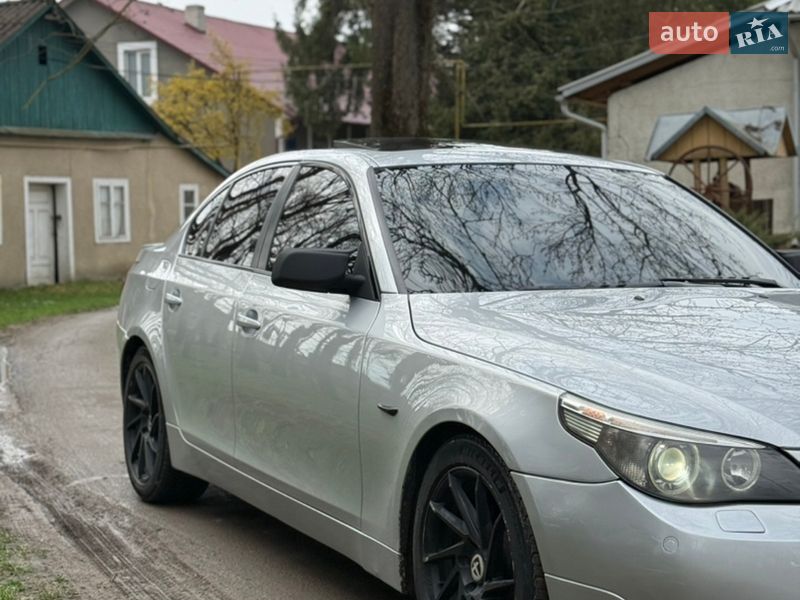 Седан BMW 5 Series 2004 в Чернівцях