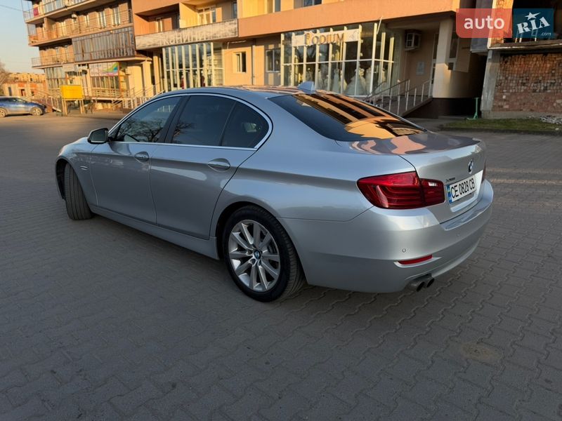 Седан BMW 5 Series 2014 в Черновцах