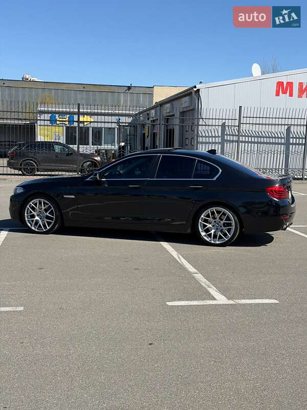 Седан BMW 5 Series 2013 в Києві