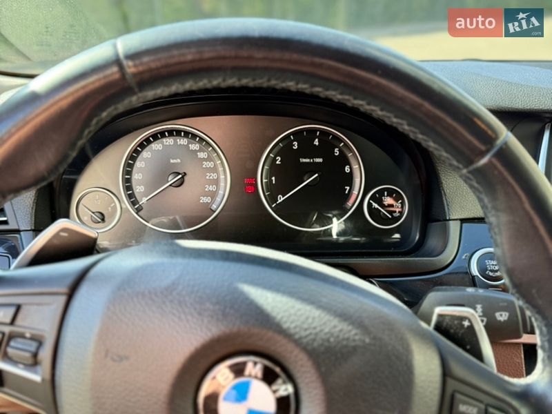 Седан BMW 5 Series 2016 в Киеве