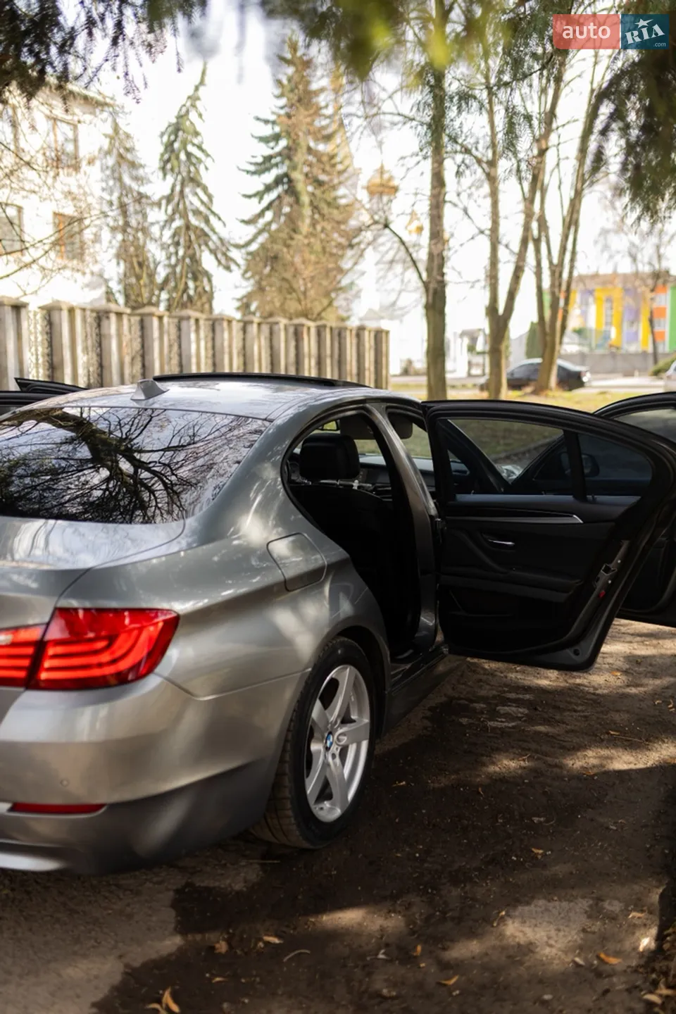 2010 BMW 5er - мініатюра 23