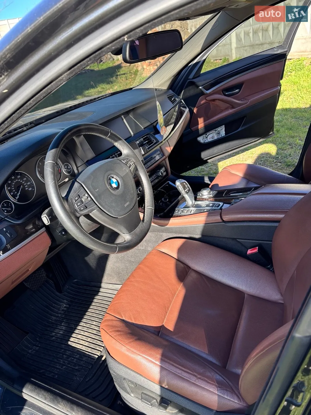 2011 BMW 5er - мініатюра 5