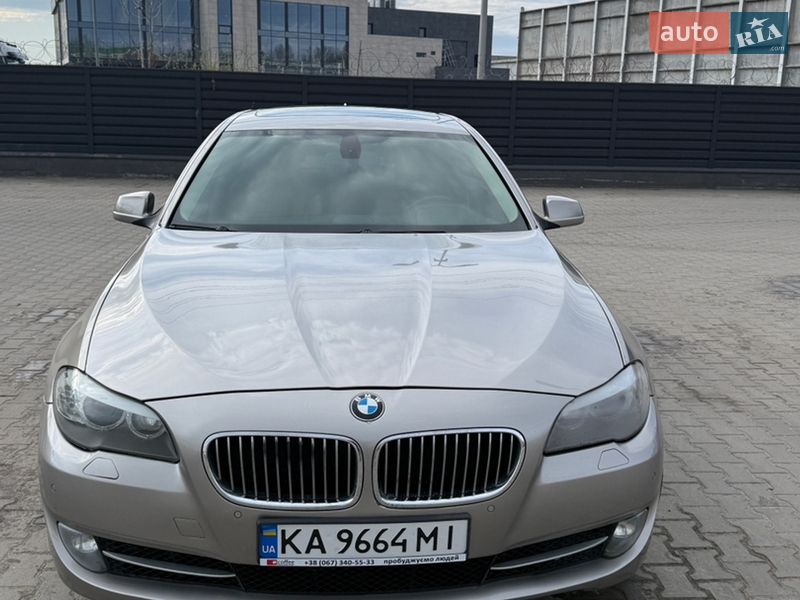 Седан BMW 5 Series 2012 в Києві