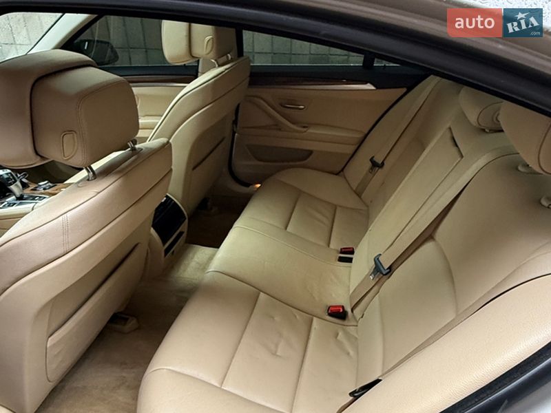 Седан BMW 5 Series 2012 в Києві