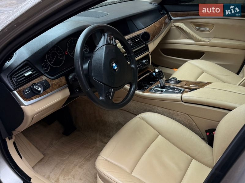 Седан BMW 5 Series 2012 в Києві