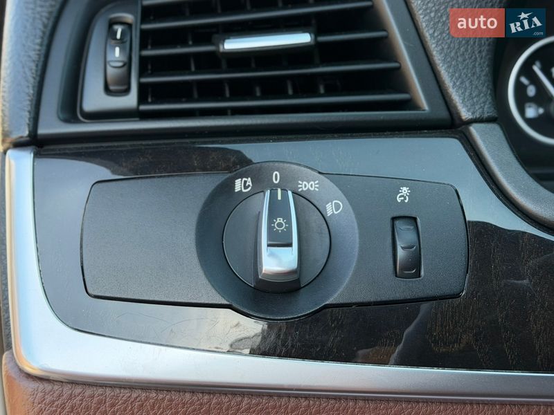 Седан BMW 5 Series 2014 в Одесі