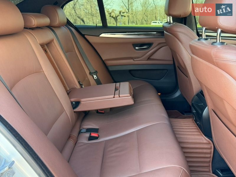 Седан BMW 5 Series 2014 в Одесі