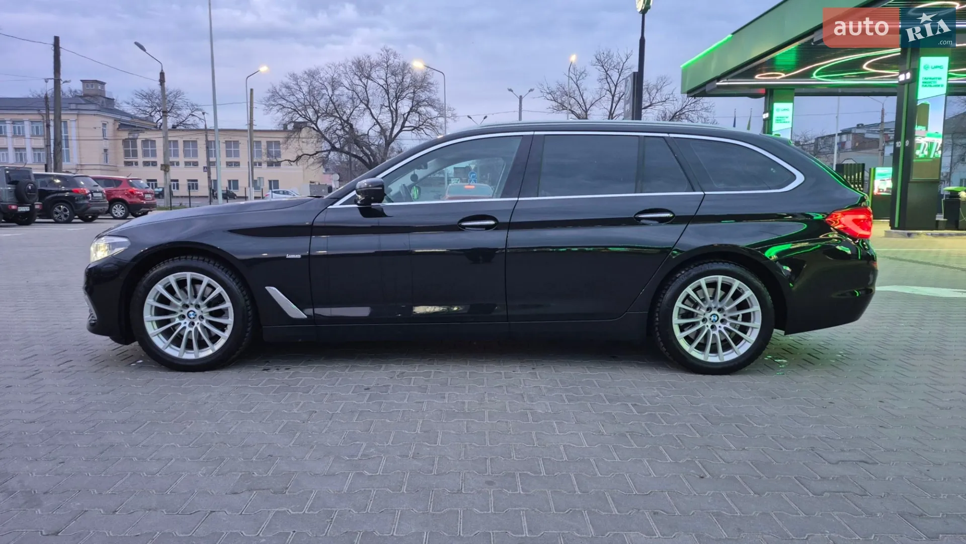 2017 BMW 5er - мініатюра 6