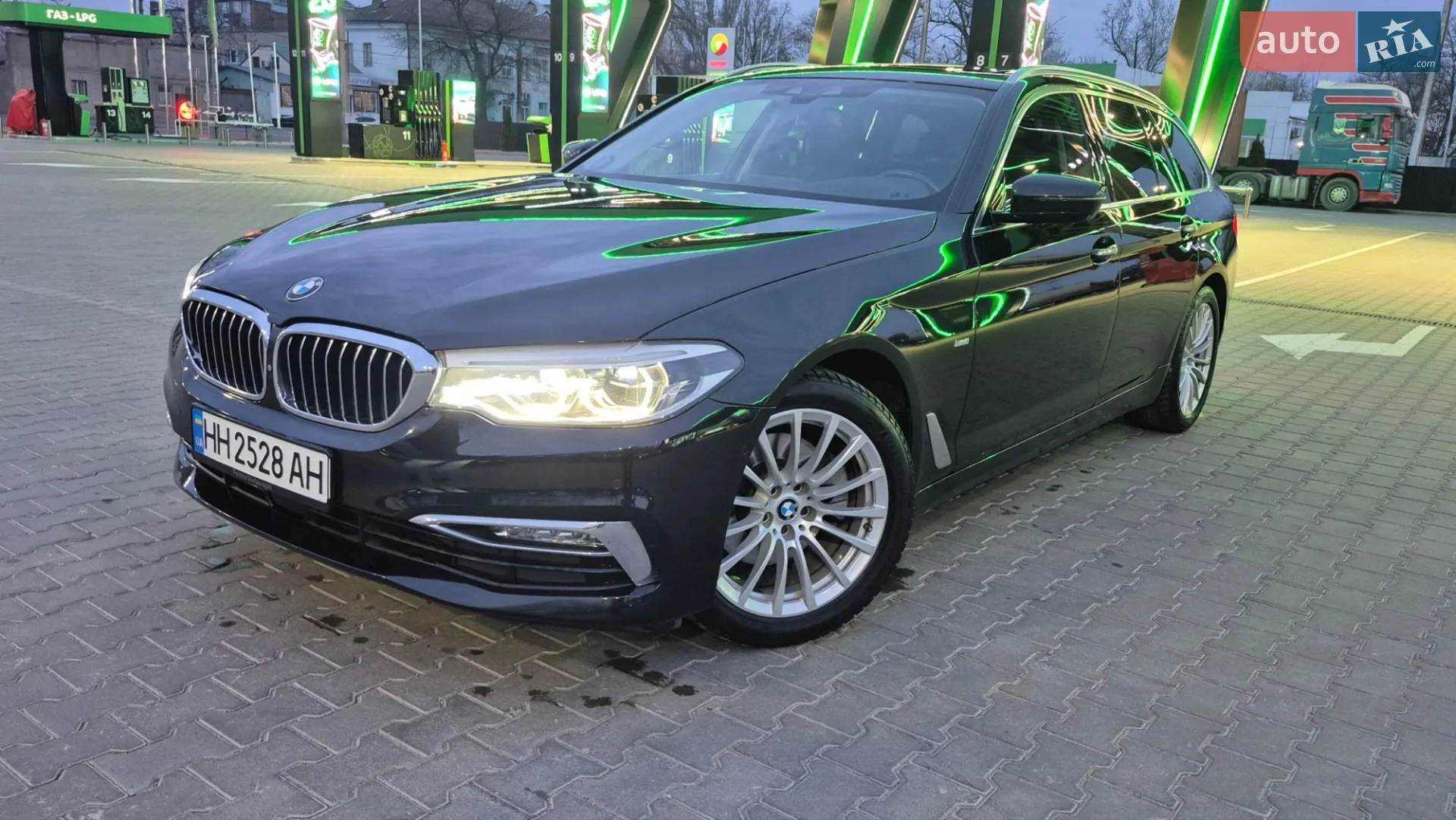 2017 BMW 5er - мініатюра 71