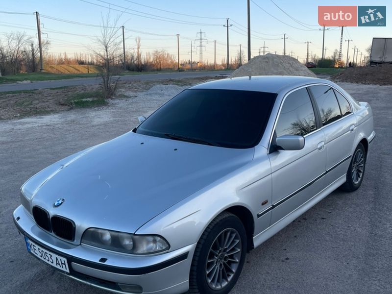 BMW 5 Series 1999