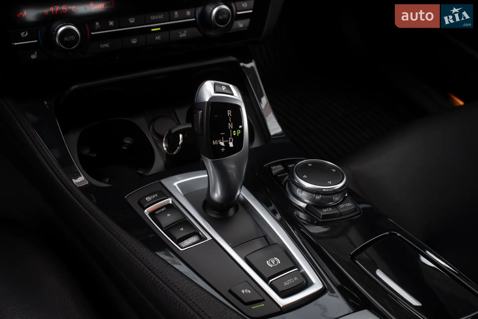 2017 BMW 5er - мініатюра 26