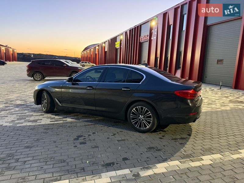 Седан BMW 5 Series 2017 в Львове фото 4 Седан BMW 5 Series 2017 в Львове