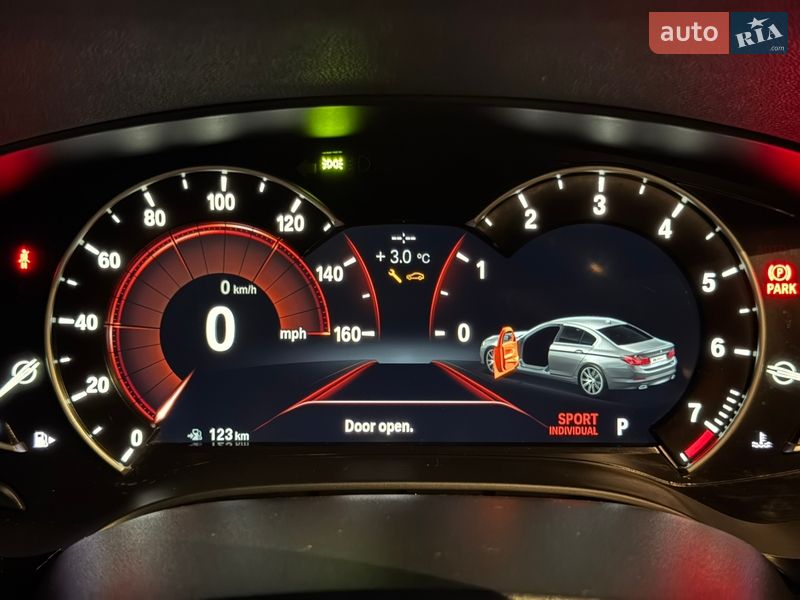 Седан BMW 5 Series 2017 в Львове фото 27 Седан BMW 5 Series 2017 в Львове