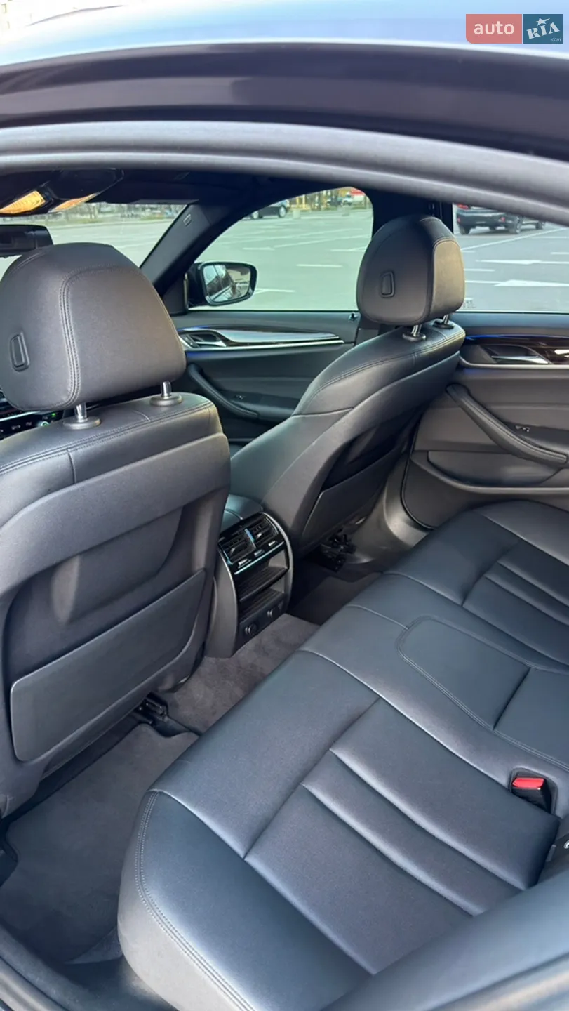 2017 BMW 5er - мініатюра 31