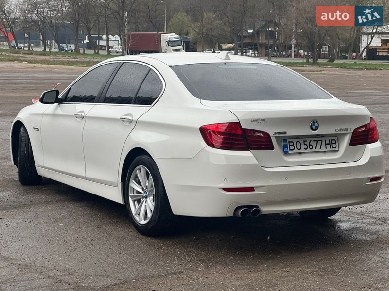 Седан BMW 5 Series 2015 в Тернополі