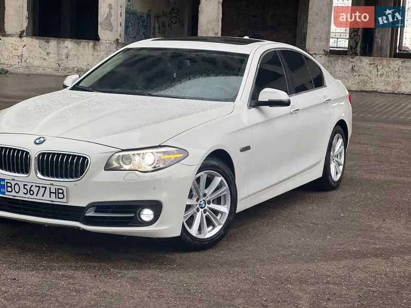 Седан BMW 5 Series 2015 в Тернополі