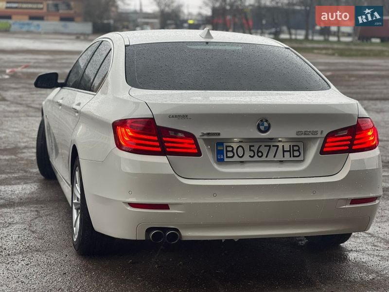 Седан BMW 5 Series 2015 в Тернополі