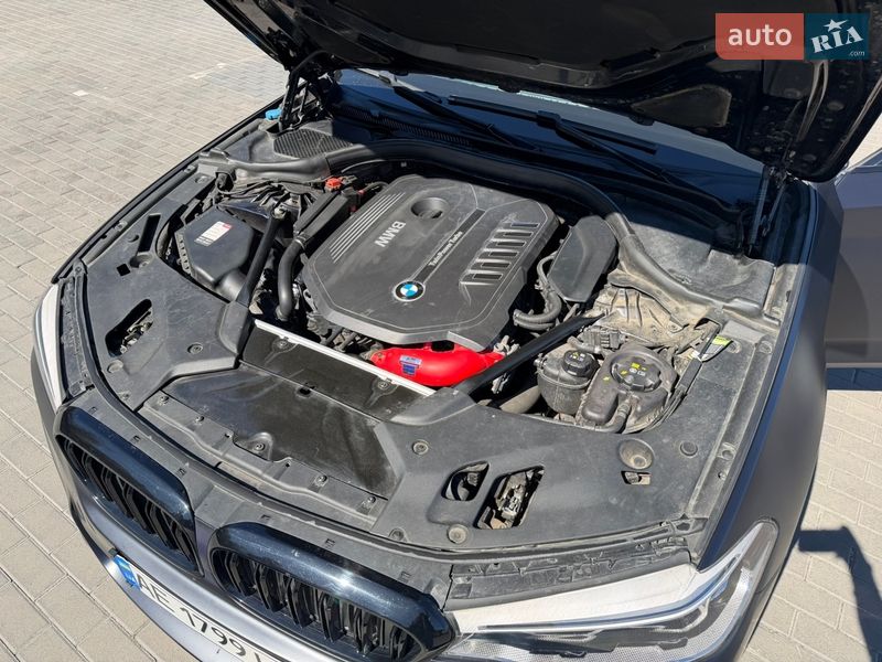 Седан BMW 5 Series 2017 в Києві
