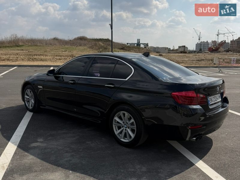 Седан BMW 5 Series 2014 в Рівному