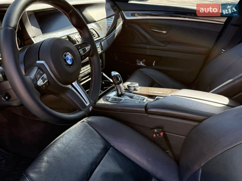 Седан BMW 5 Series 2012 в Виннице