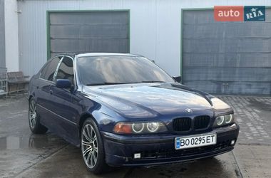 Седан BMW 5 Series 1998 в Теофиполе