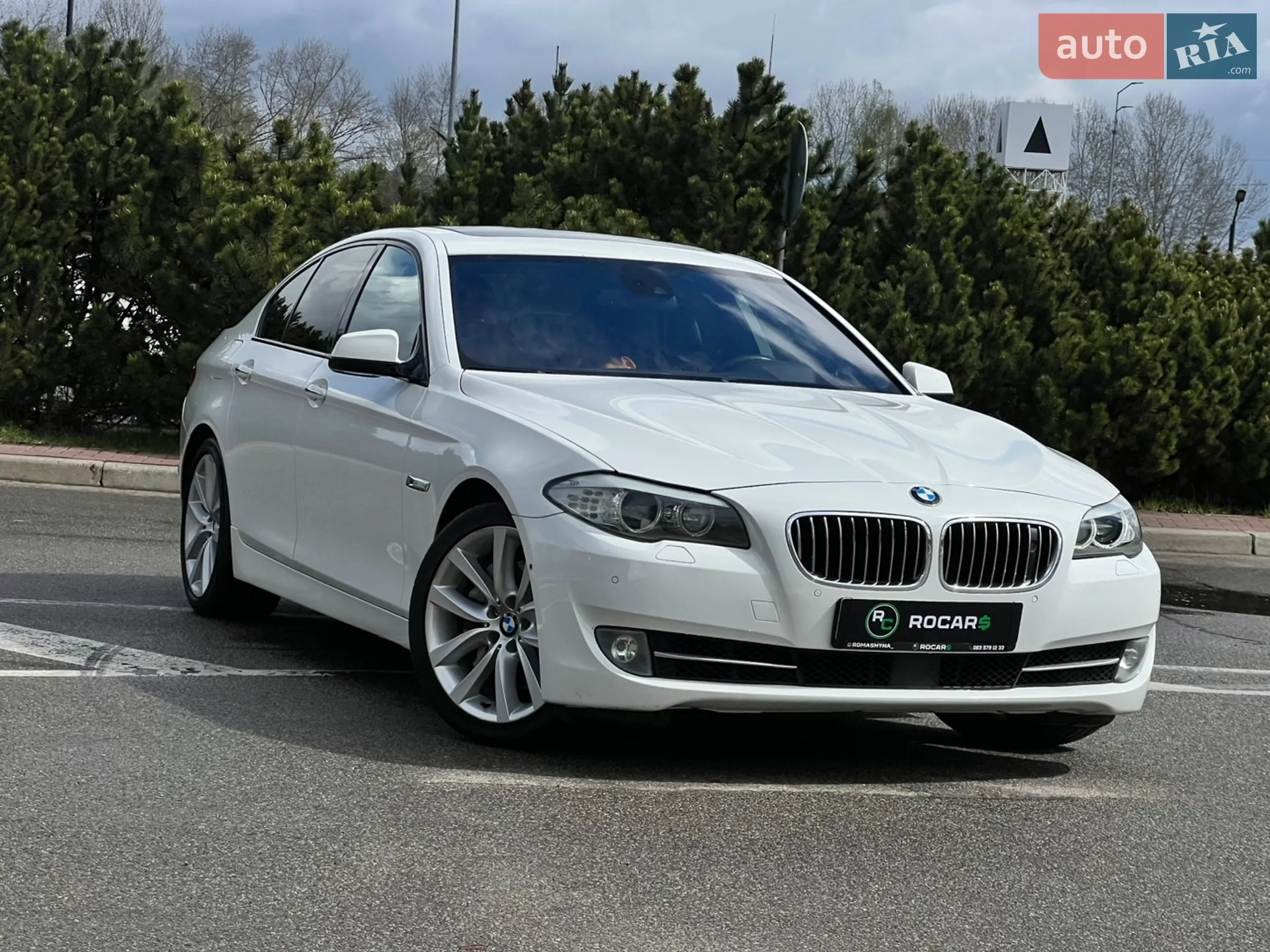 2010 BMW 5er - мініатюра 2
