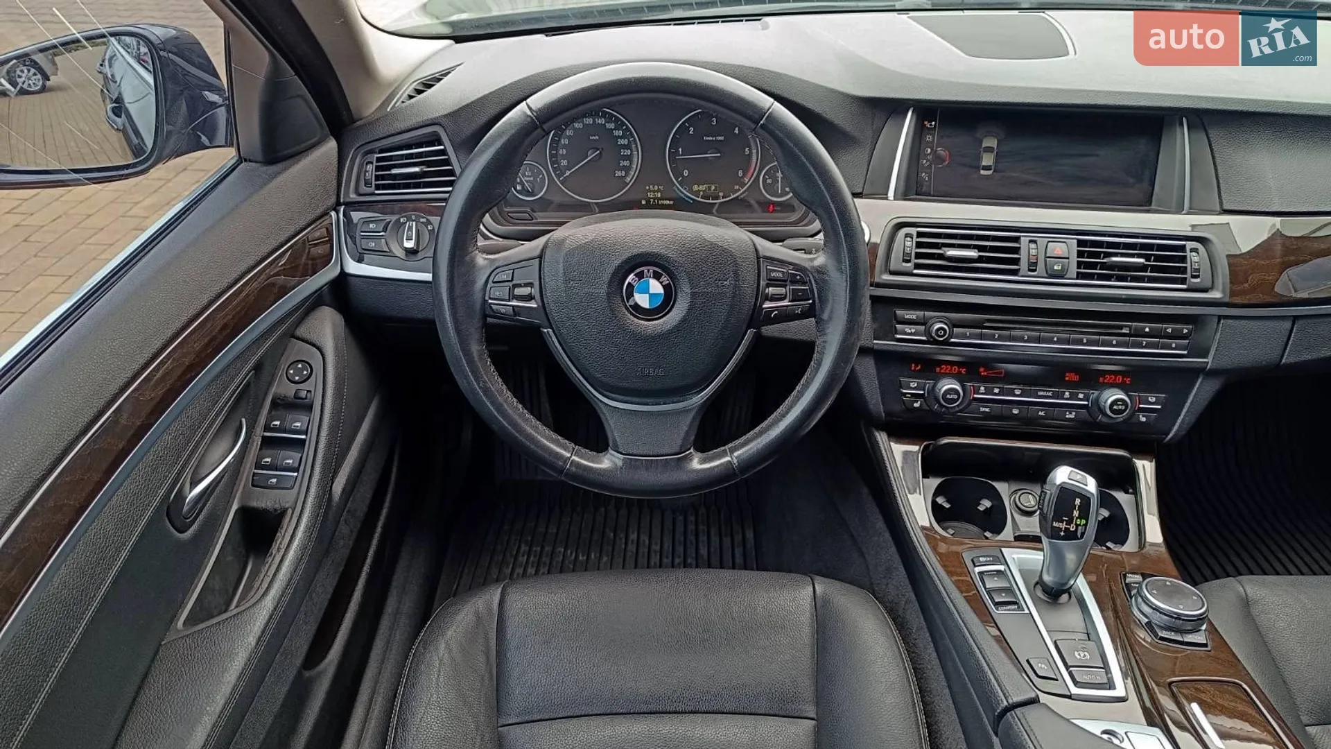 2013 BMW 5er - мініатюра 9