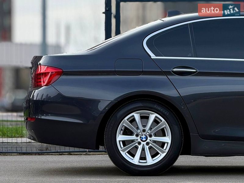 Седан BMW 5 Series 2012 в Киеве