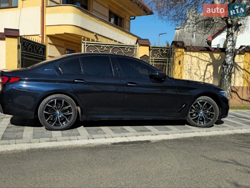 Седан BMW 5 Series 2018 в Берегово