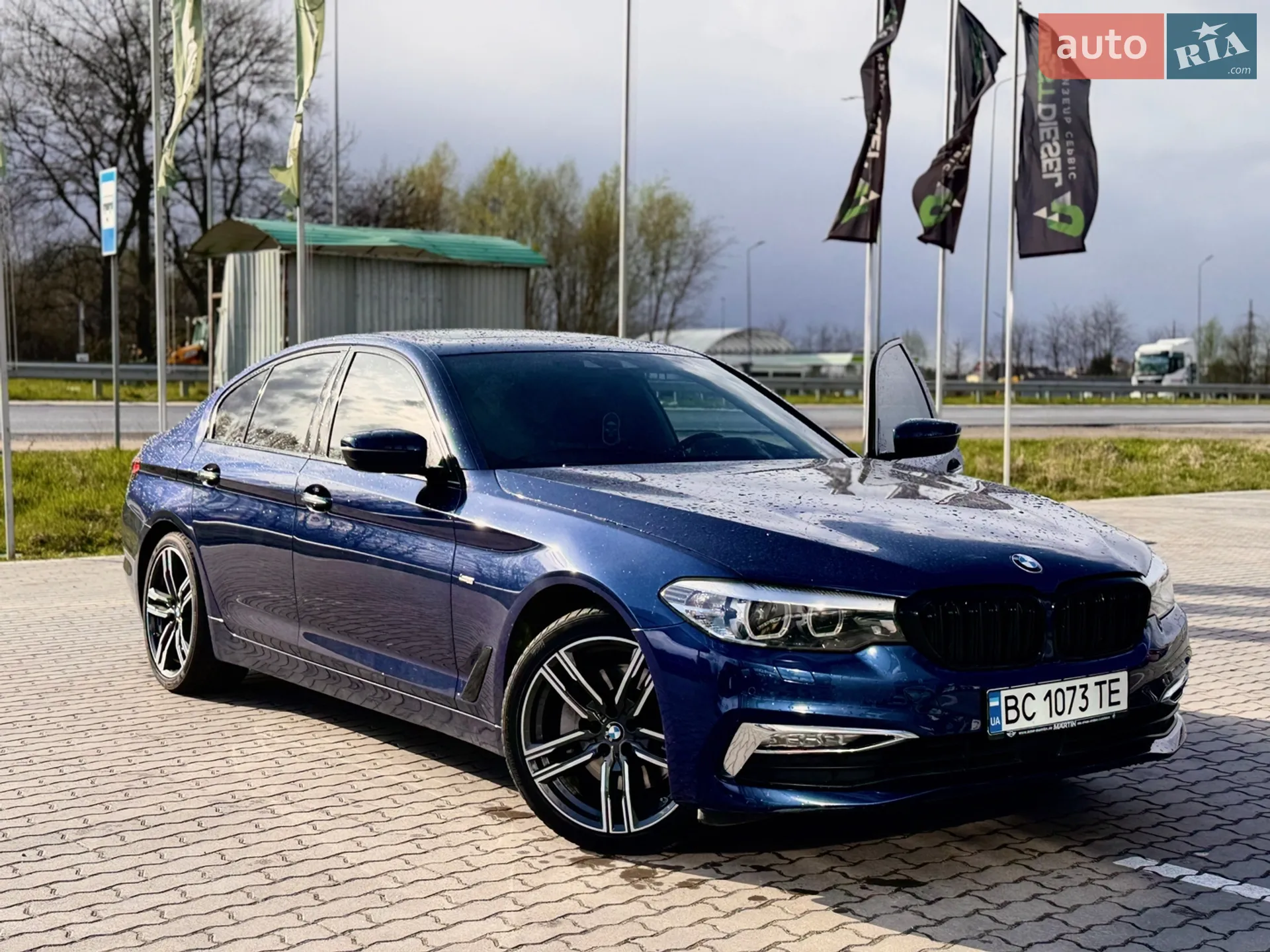 2017 BMW 5er - мініатюра 5