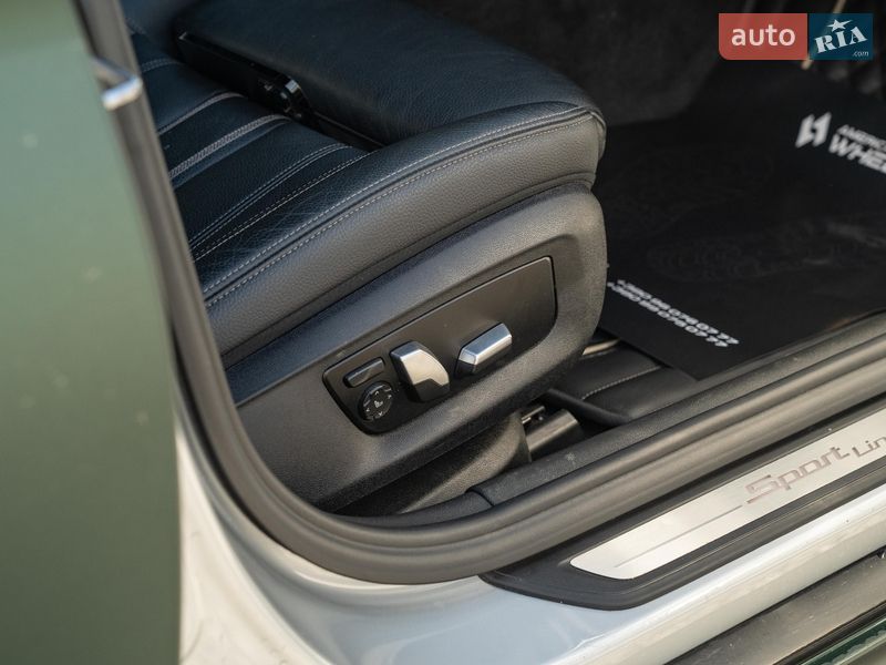 Седан BMW 5 Series 2017 в Чернівцях