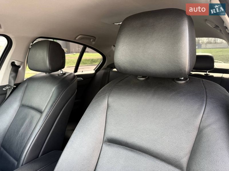 Седан BMW 5 Series 2011 в Кривом Роге фото 43 Седан BMW 5 Series 2011 в Кривом Роге